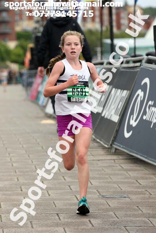 Simplyhealth Junior, 5k and Mini Great North Run. Photo: David T. Hewitson/Sports for All Pics